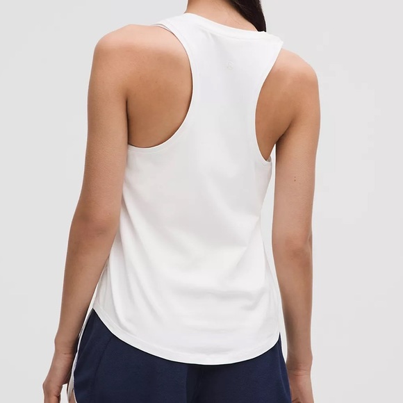 🆕 Lululemon Love Tank - Picture 12 of 13